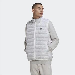 ESSENTIALS+ MADE WITH NATURE VEST HK7539 Size Small